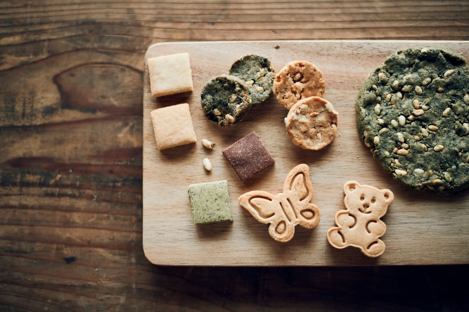 Gluten-free sweets made from pesticide-free brown rice in Ikeda-cho