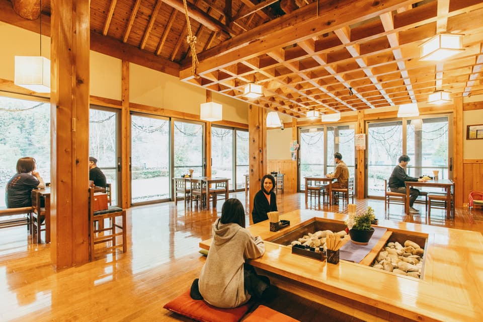 食事処「きなり亭」