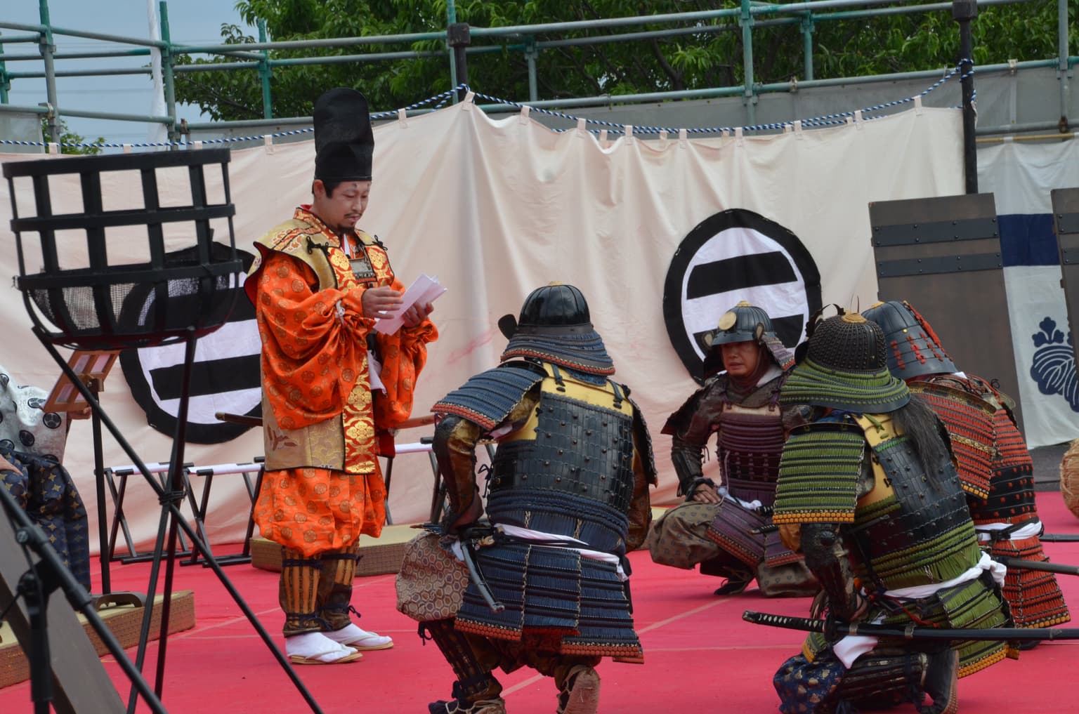 再現劇（沓掛城内軍議）