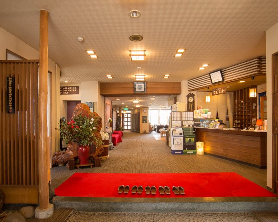 雄大な妙高の自然を楽しめる露天風呂。