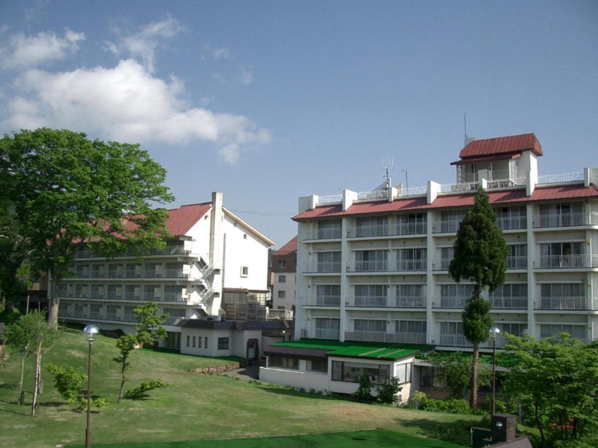 Full facilities and green environment.