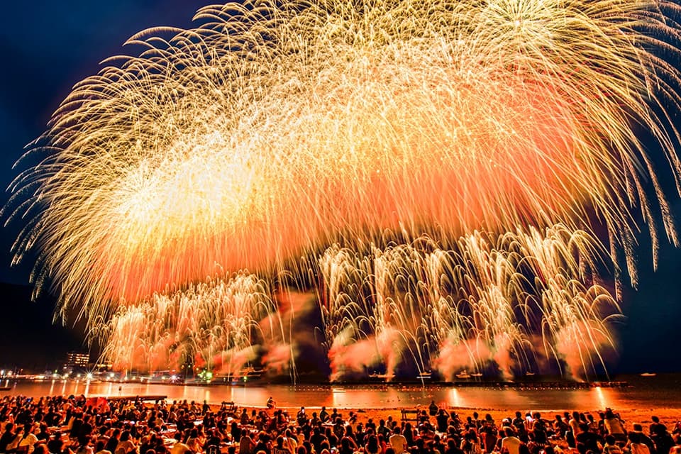 Doi Summer Festival Marine Fireworks Festival