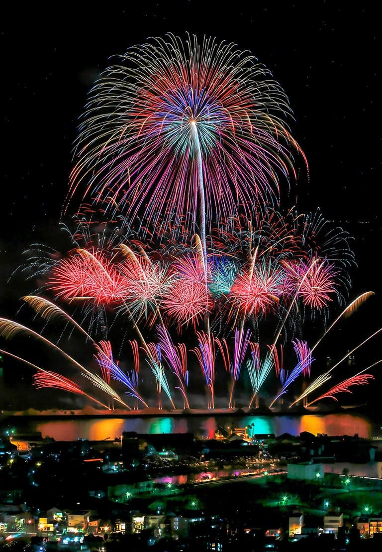Amakusa Hondo Fireworks Festival
