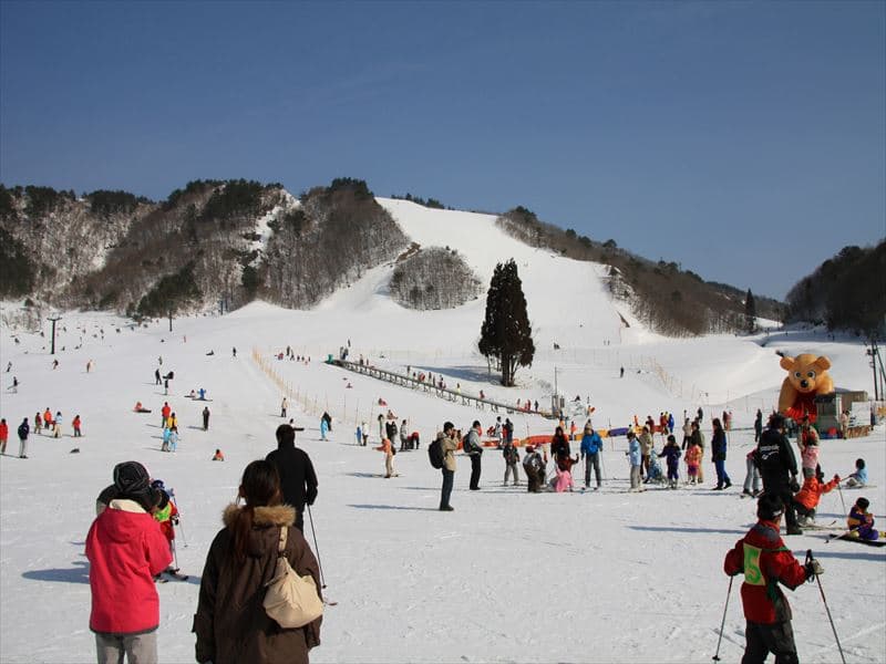 Onbara Highland Ski Resort