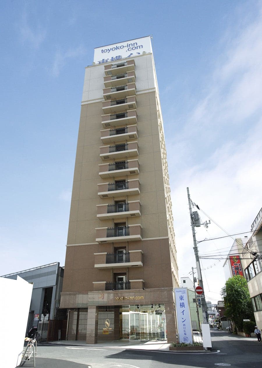 東横イン岡山駅西口広場