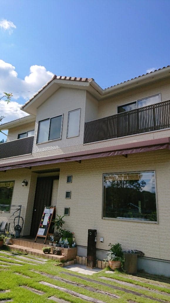 Pension & Caffe Flower Studio