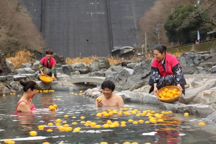 露天風呂 砂湯「ゆず湯」