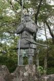 Statue of Kasuke Yamanaka