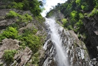 Mikumitsu Falls 2010.5.30