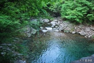 On the way to Mikiko Falls 2010.5.30