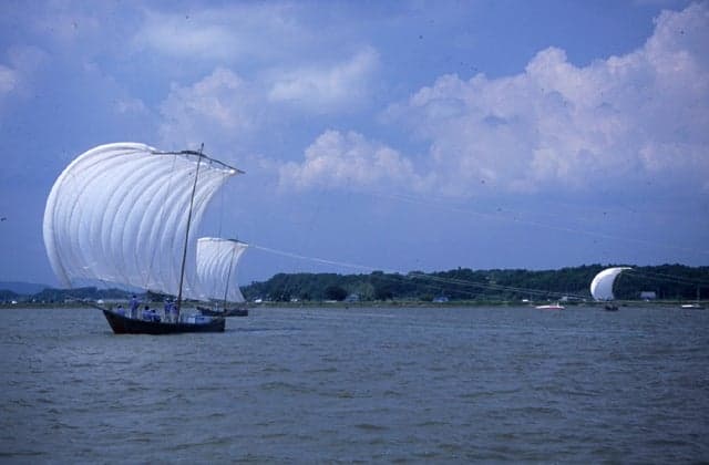 Sailing net fishing in Kasumigaura