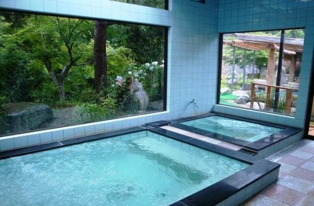 Golden Moriyama-so bath