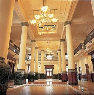 千葉市美術館(さや堂ホール)