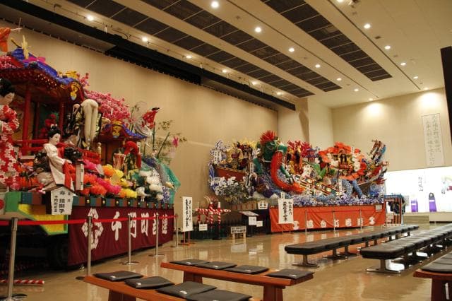 山車会館