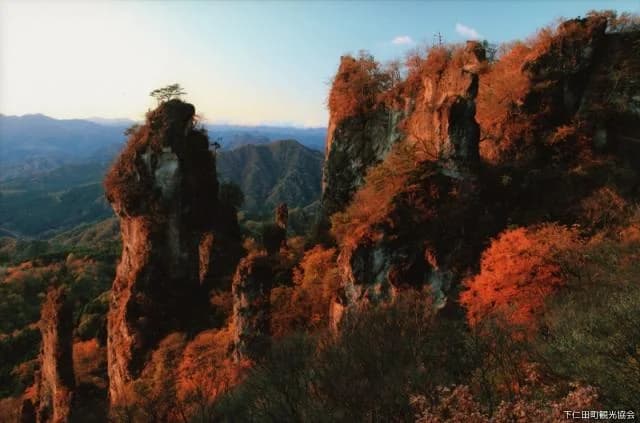Mount Myogi: The view of daily life
