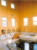 A bathroom with cypress. Comes with open-air bath, sauna and bubble bath.