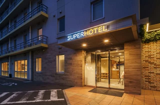 Super Hotel exterior