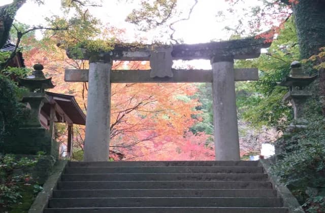 仁比山神社