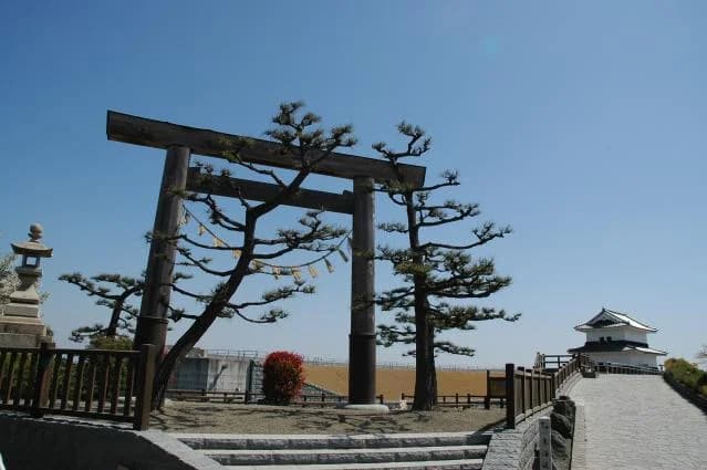 The trail of Shichiri