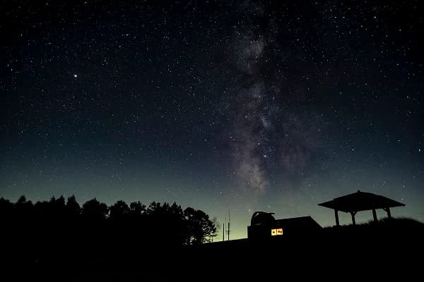 Astronomical Observatory and Starry Sky