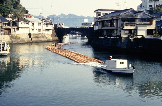 堀川運河弁甲筏流し