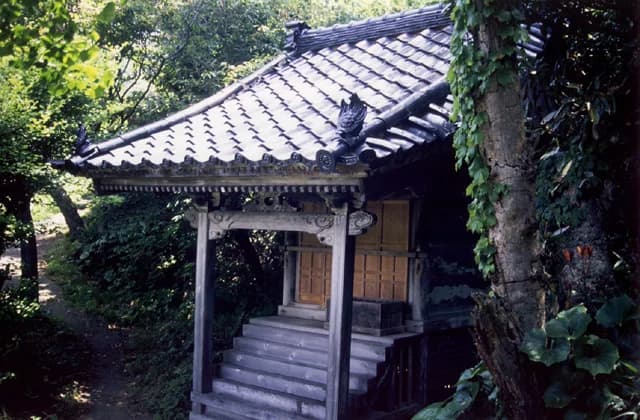 お産の井戸