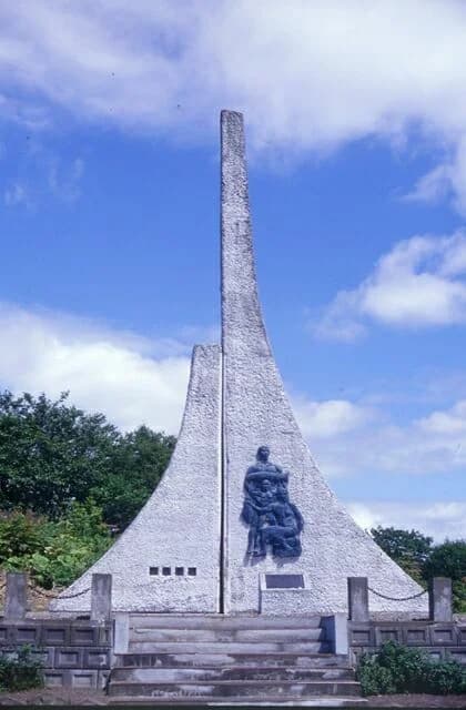 Boyo's Monument