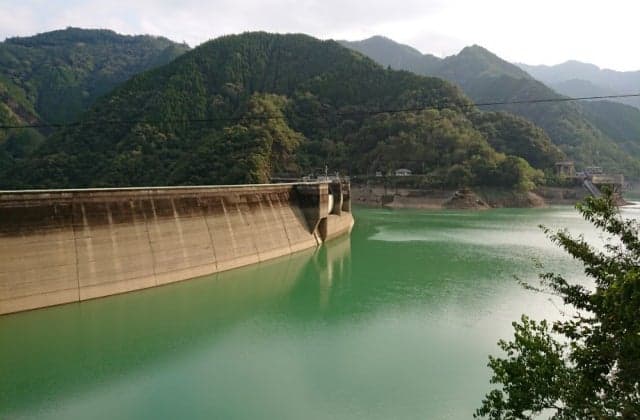 Hitotsuse Dam