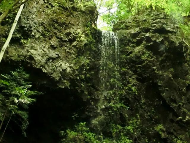 A waterfall without sound
