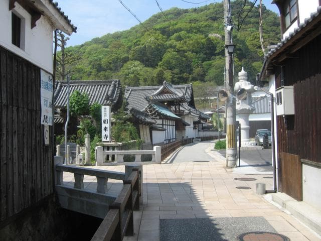 Near Nyorai-ji Temple