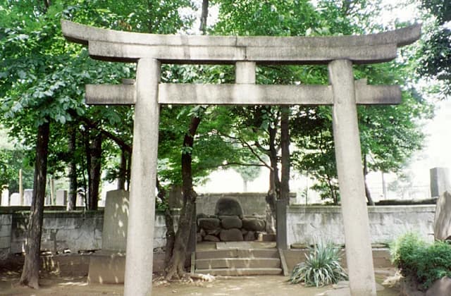 Tomb of Mabuchi Kamono