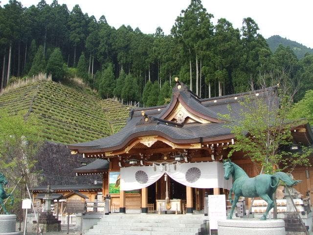 Niu Kawakami-jinja Shrine Kamiyashiro