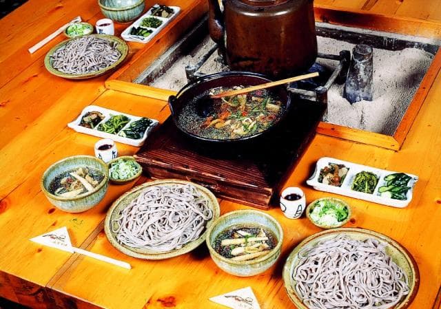 月山山菜そば