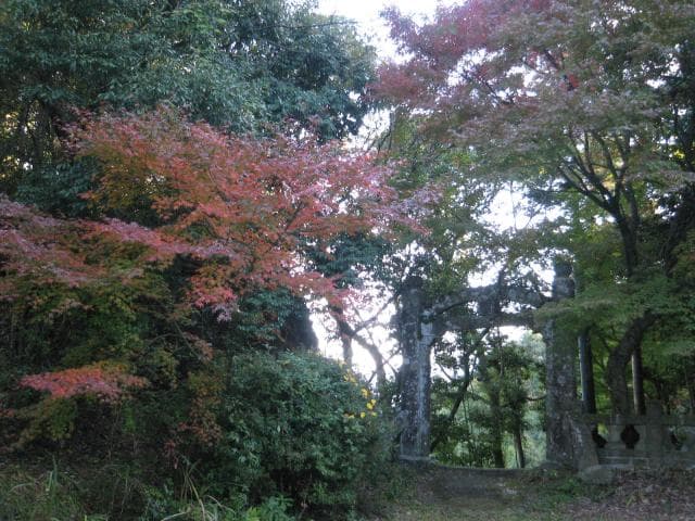岩屋観音入口山門