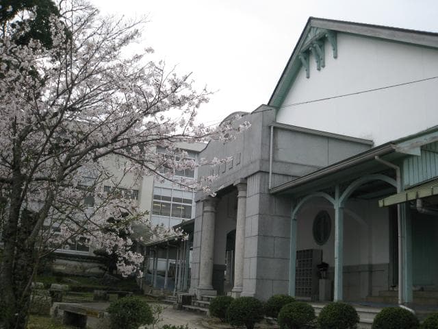 Kashima High School Auditorium and Cherry Blossoms
