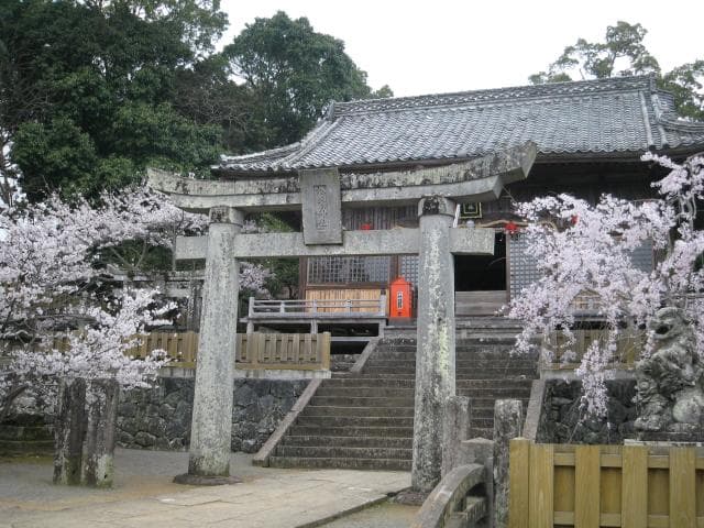 Shoin-jinja Shrine in Asahigaoka Park