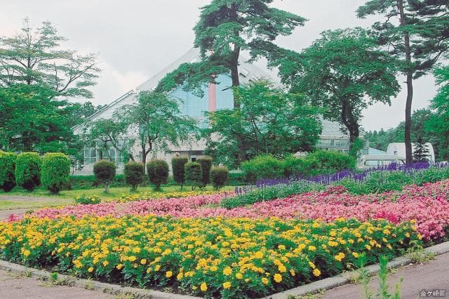 Outdoor flower bed of Iwate Prefectural Flowering Center