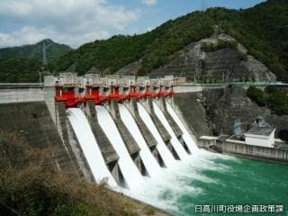 Tsubakiyama Dam