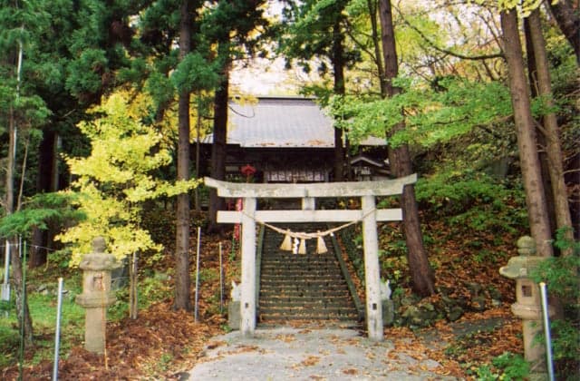 Shirataki Shrine