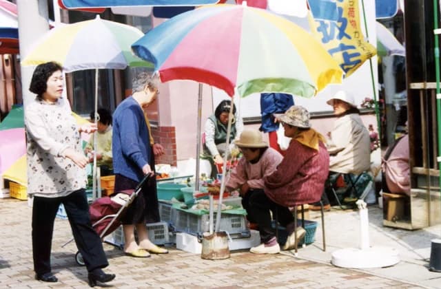 Katsumoto Morning Market
