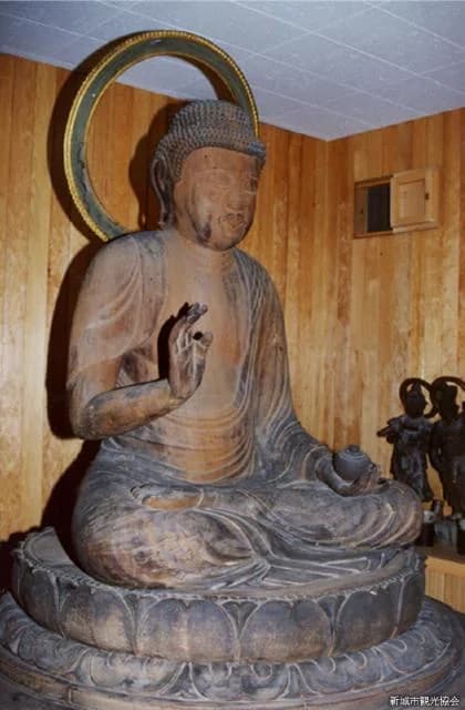 Statue of Yakushi Nyorai