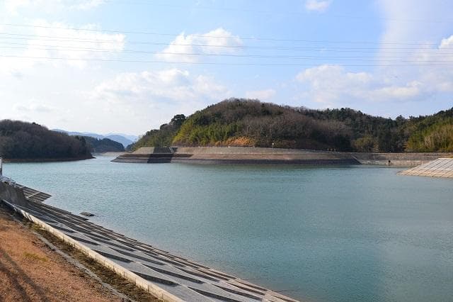 Saimiya Pond