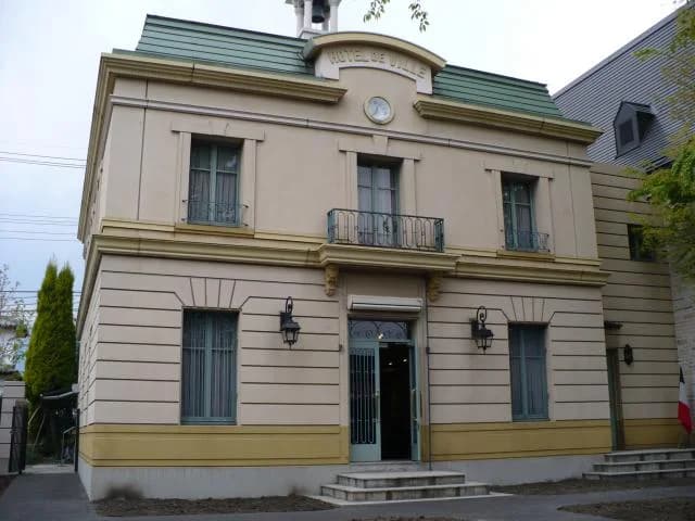 Japan Chanson Hall