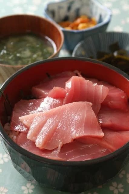 Tuna bowl