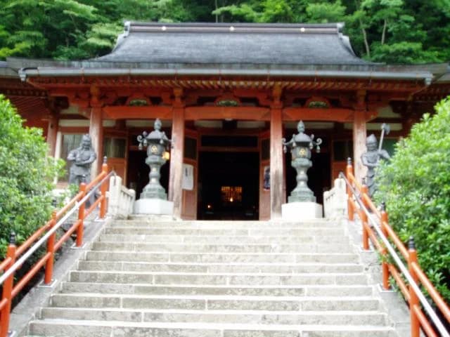 本堂