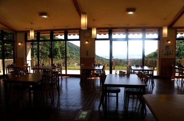 Michi-no-Eki Makino Osaka Pass