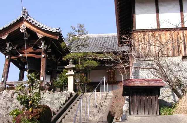 Gokurakuji