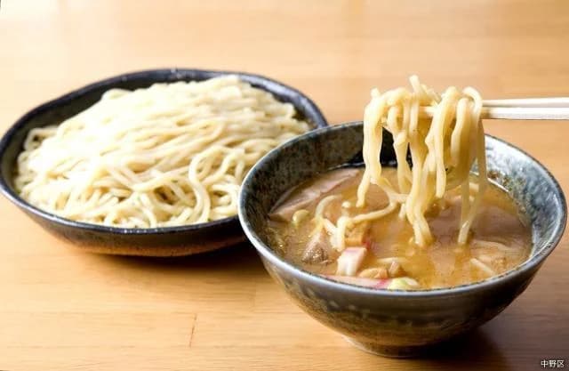 Tsukesoba (Men Aya-bo)