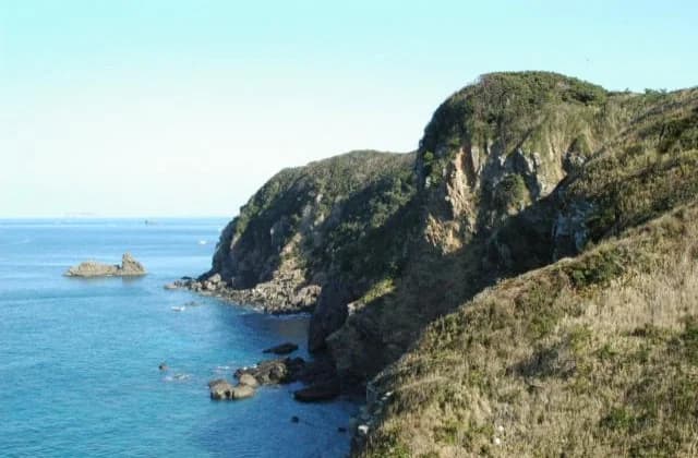 Okiyama Cliff