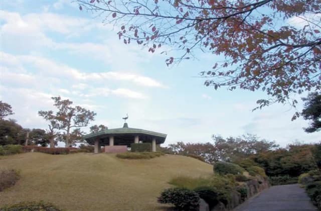 Shiroyama Park
